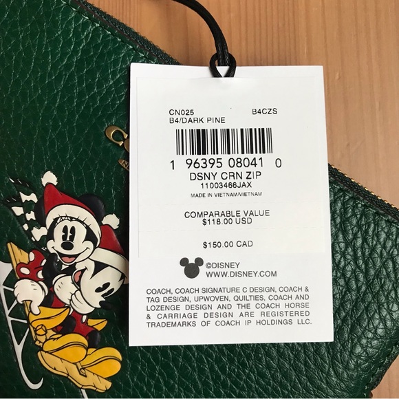 🐭 Disney X Coach Corner Zip Wristlet With Sled Motif - Picture 10 of 13